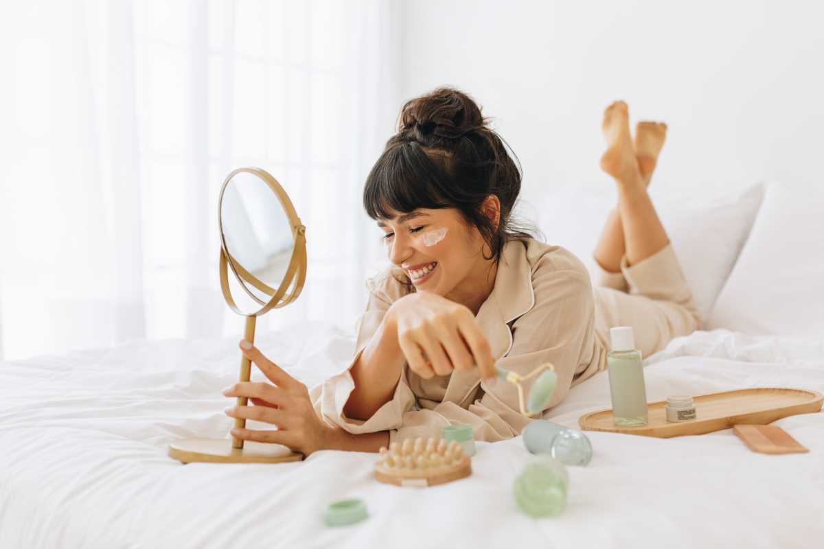 Streamline Your Beauty Routine: Quick Hacks for Busy Days